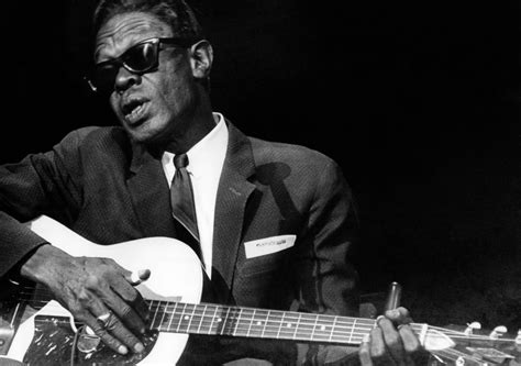Lightnin' Hopkins .